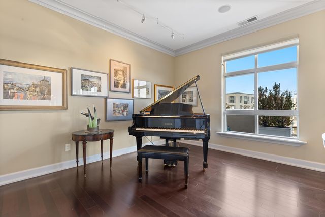 845 N High Street, 501 & 502, Columbus, OH 43215