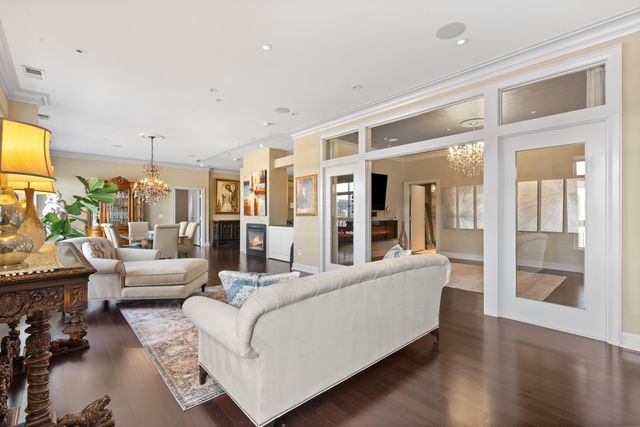 845 N High Street, 501 & 502, Columbus, OH 43215