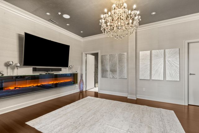 845 N High Street, 501 & 502, Columbus, OH 43215