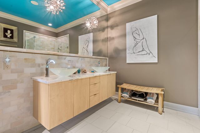 845 N High Street, 501 & 502, Columbus, OH 43215