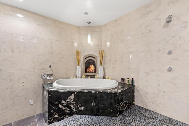 845 N High Street, 501 & 502, Columbus, OH 43215