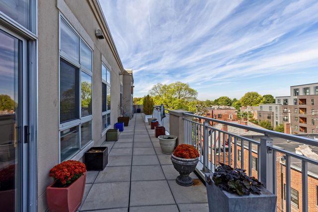 845 N High Street, 501 & 502, Columbus, OH 43215