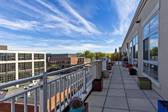 845 N High Street, 501 & 502, Columbus, OH 43215