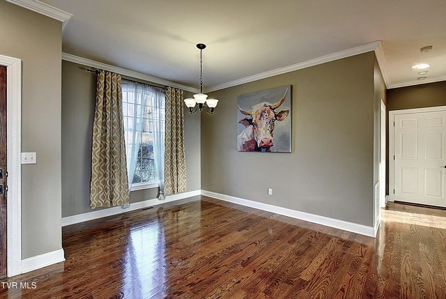 2325 Colonial View Road, Kingsport, TN 37663