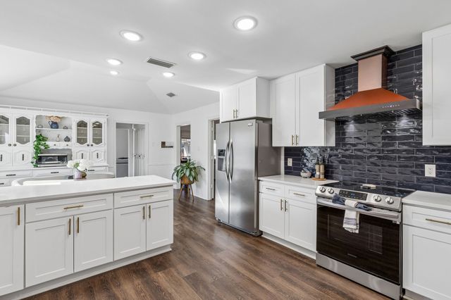 7166 Teresita Trail, Dallas, TX 75227