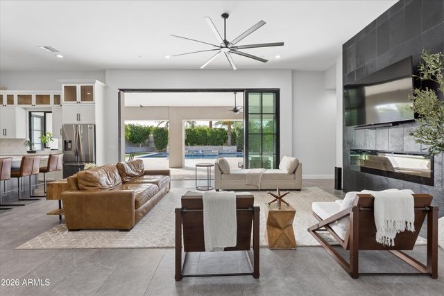18232 W SAN JUAN Court, Litchfield Park, AZ 85340