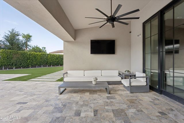 18232 W SAN JUAN Court, Litchfield Park, AZ 85340