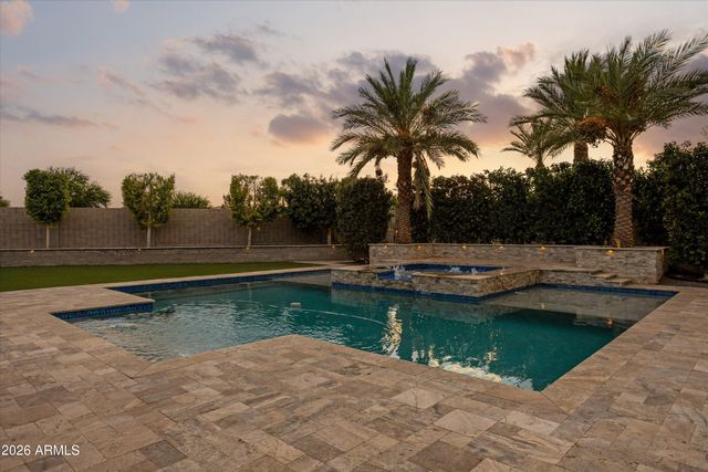 18232 W SAN JUAN Court, Litchfield Park, AZ 85340