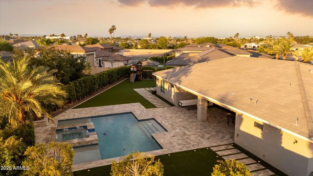 18232 W SAN JUAN Court, Litchfield Park, AZ 85340