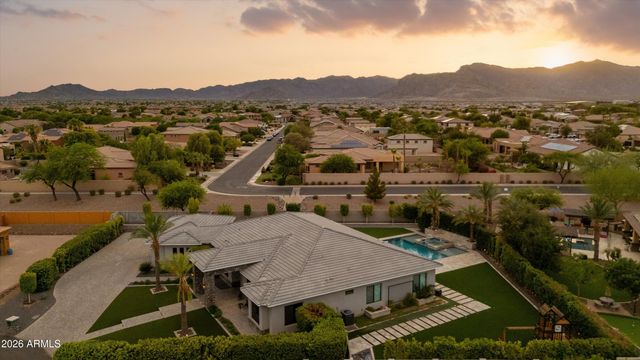 18232 W SAN JUAN Court, Litchfield Park, AZ 85340