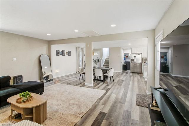 145 Greenfield CRES, Suffolk, VA 23434
