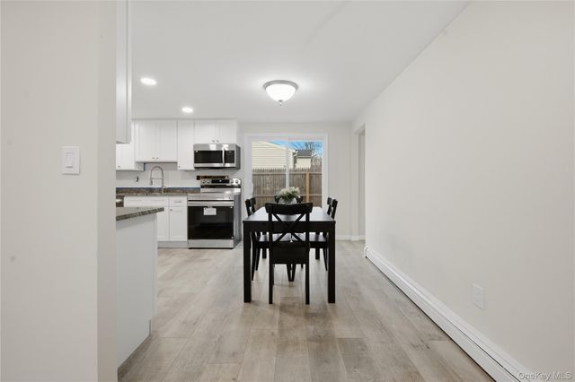 257 southaven Avenue, Medford, NY 11763