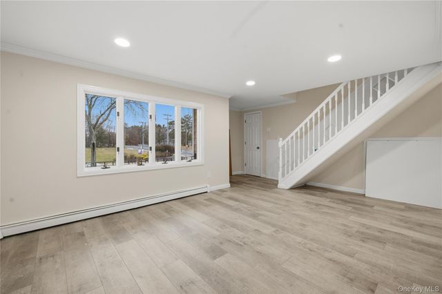 257 southaven Avenue, Medford, NY 11763