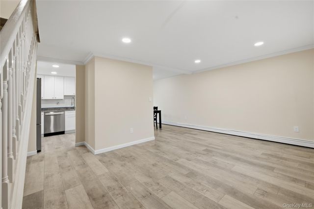 257 southaven Avenue, Medford, NY 11763