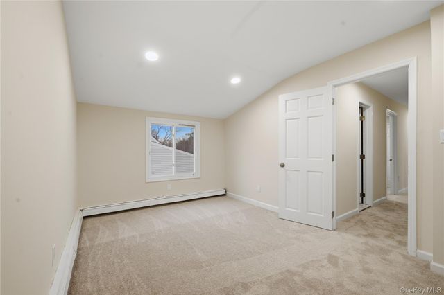 257 southaven Avenue, Medford, NY 11763