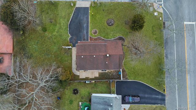 257 southaven Avenue, Medford, NY 11763