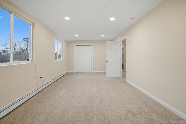 257 southaven Avenue, Medford, NY 11763