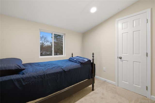 257 southaven Avenue, Medford, NY 11763