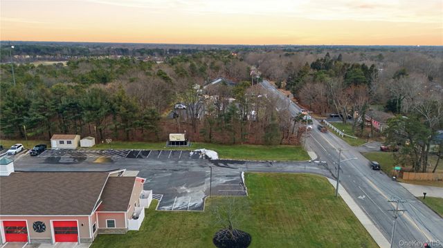 257 southaven Avenue, Medford, NY 11763