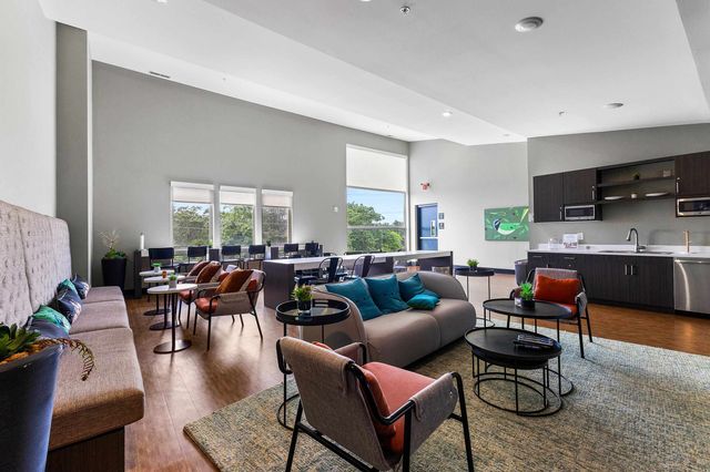 630 S Garfield Avenue 215, Traverse City, MI 49686