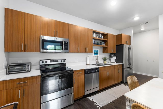 630 S Garfield Avenue 215, Traverse City, MI 49686