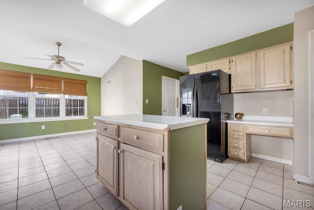 1605 Fahrpark Court, St Louis, MO 63146