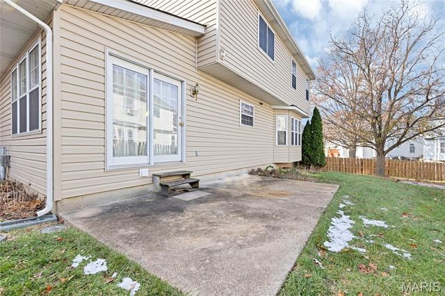 1605 Fahrpark Court, St Louis, MO 63146