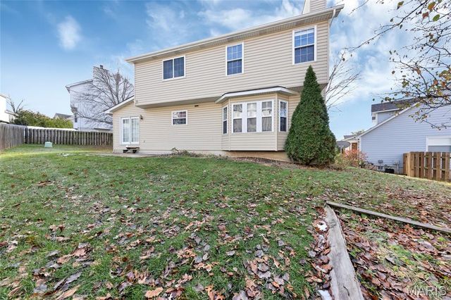 1605 Fahrpark Court, St Louis, MO 63146