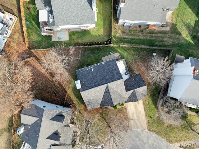 1605 Fahrpark Court, St Louis, MO 63146