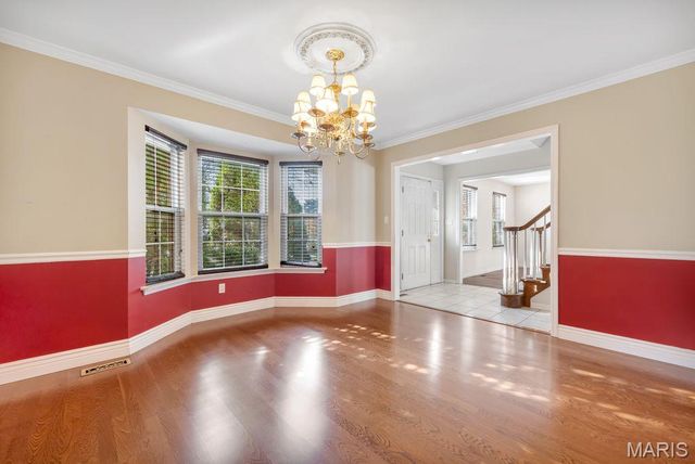 1605 Fahrpark Court, St Louis, MO 63146