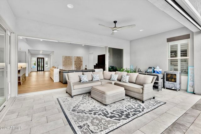 1353 E ARIS Drive, Gilbert, AZ 85298