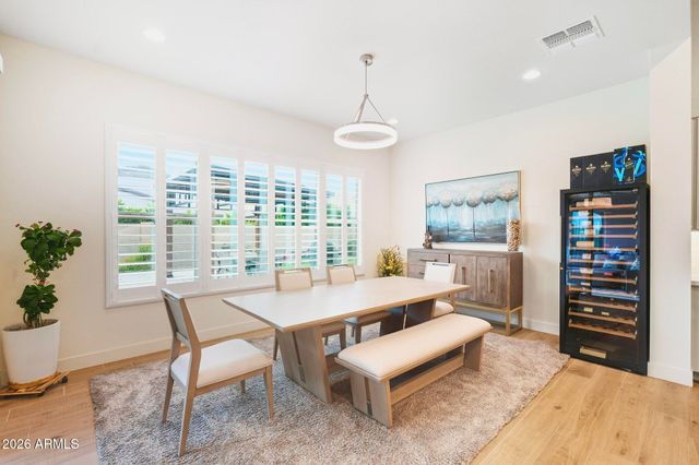 1353 E ARIS Drive, Gilbert, AZ 85298