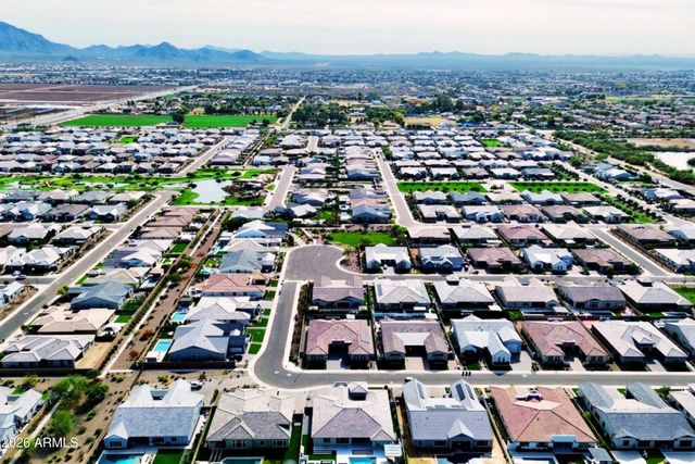 1353 E ARIS Drive, Gilbert, AZ 85298