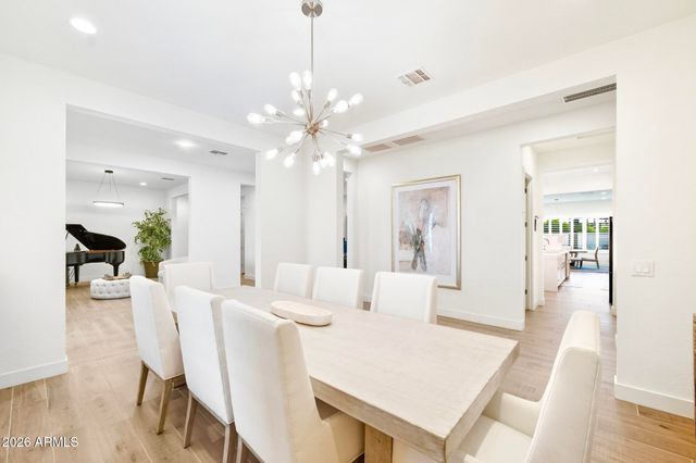 1353 E ARIS Drive, Gilbert, AZ 85298