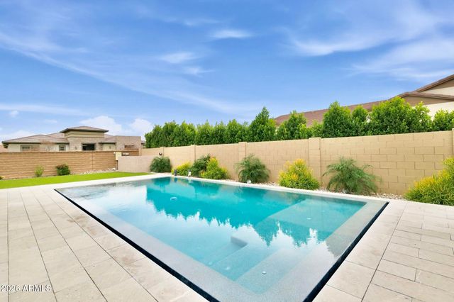 1353 E ARIS Drive, Gilbert, AZ 85298