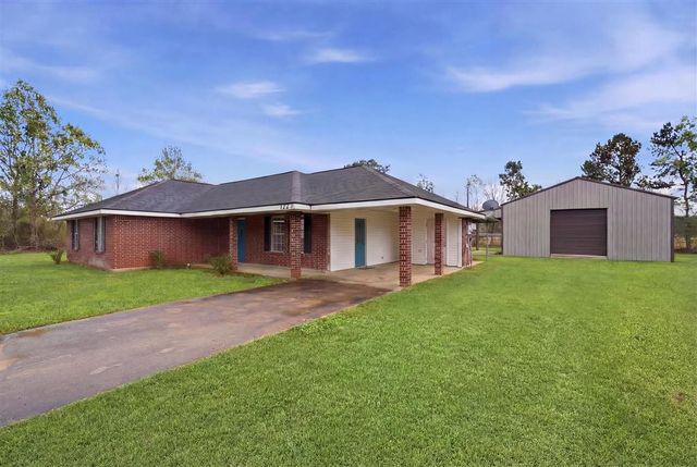 122 Lois Street, Dequincy, LA 70633