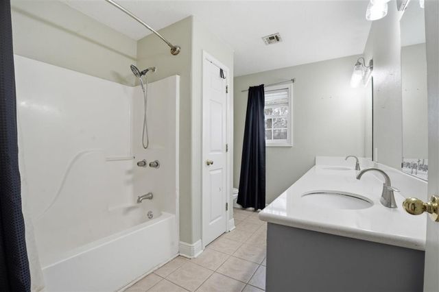 122 Lois Street, Dequincy, LA 70633