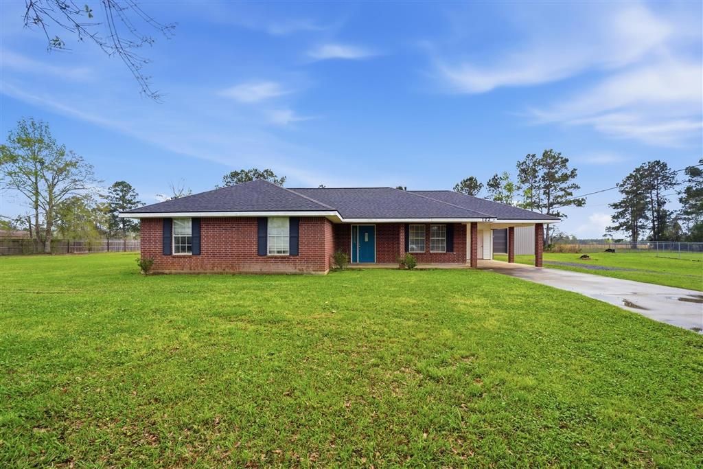 122 Lois Street, Dequincy, LA 70633