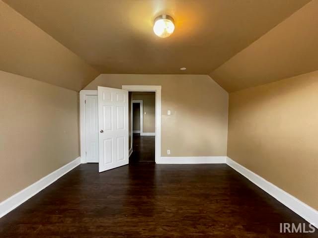 317 Studebaker Street, South Bend, IN 46628