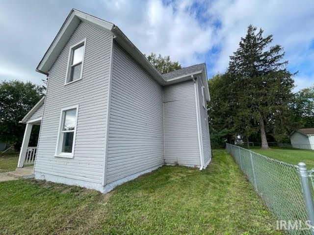 317 Studebaker Street, South Bend, IN 46628