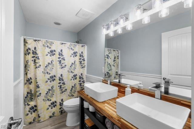 3320 Conservancy DR, Chesapeake, VA 23323