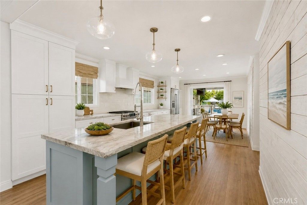 Image 11 of property listing at 26882 Calle Real, Dana Point, CA 92624
