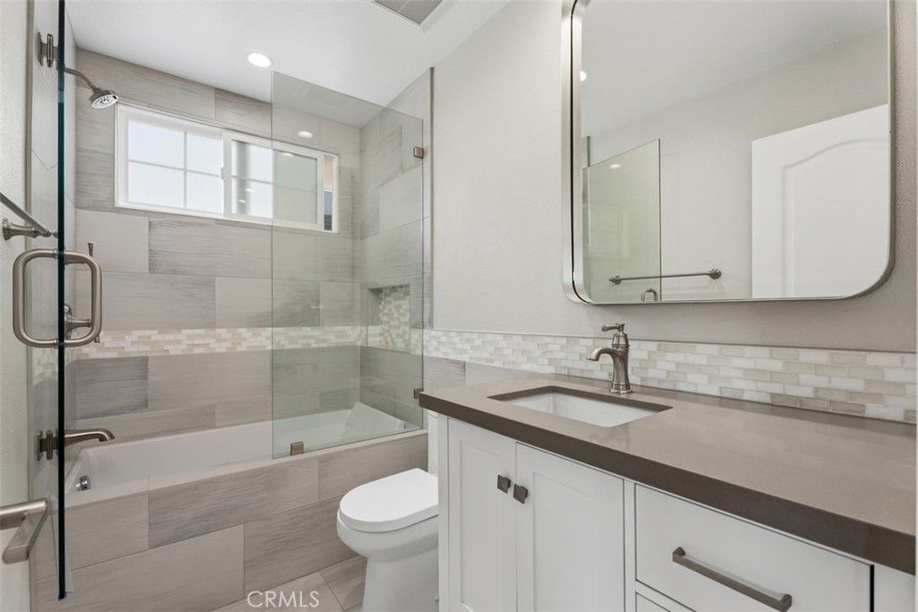 Image 24 of property listing at 26882 Calle Real, Dana Point, CA 92624