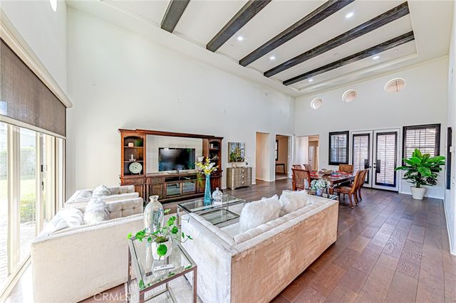 7594 Granja Vista Del Rio, Eastvale, CA 92880