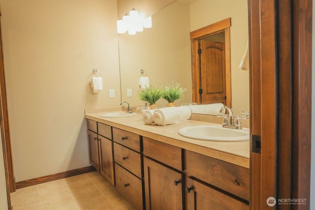 331 Lane Black Nugget, Cle Elum, WA 98922