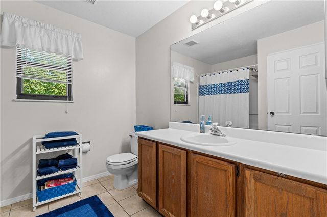 8807 Deer Valley Drive, Huber Heights, OH 45424
