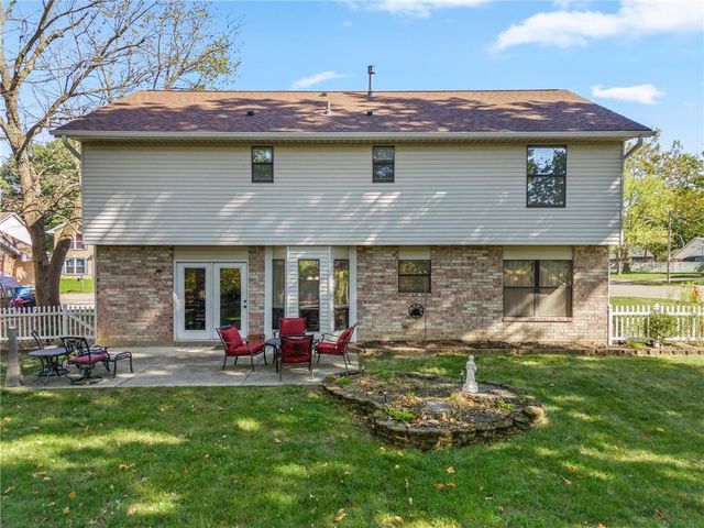 8807 Deer Valley Drive, Huber Heights, OH 45424