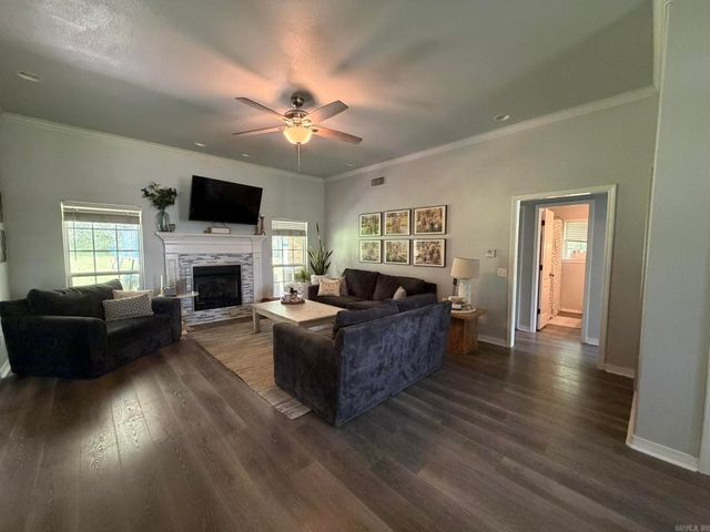 1100 Hope Circle, Mena, AR 71953