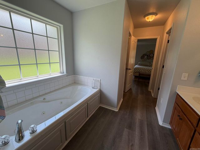 1100 Hope Circle, Mena, AR 71953