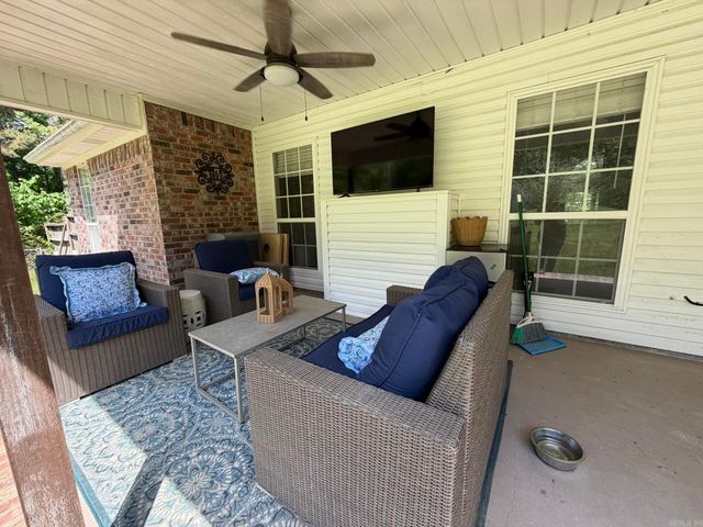1100 Hope Circle, Mena, AR 71953